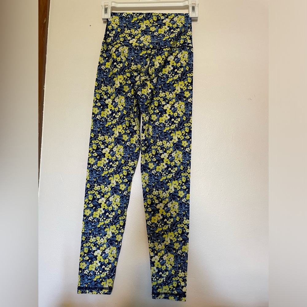 Offline by Aerie Leggings S Yellow Blue Floral Real Me 7/8 Hi Rise
